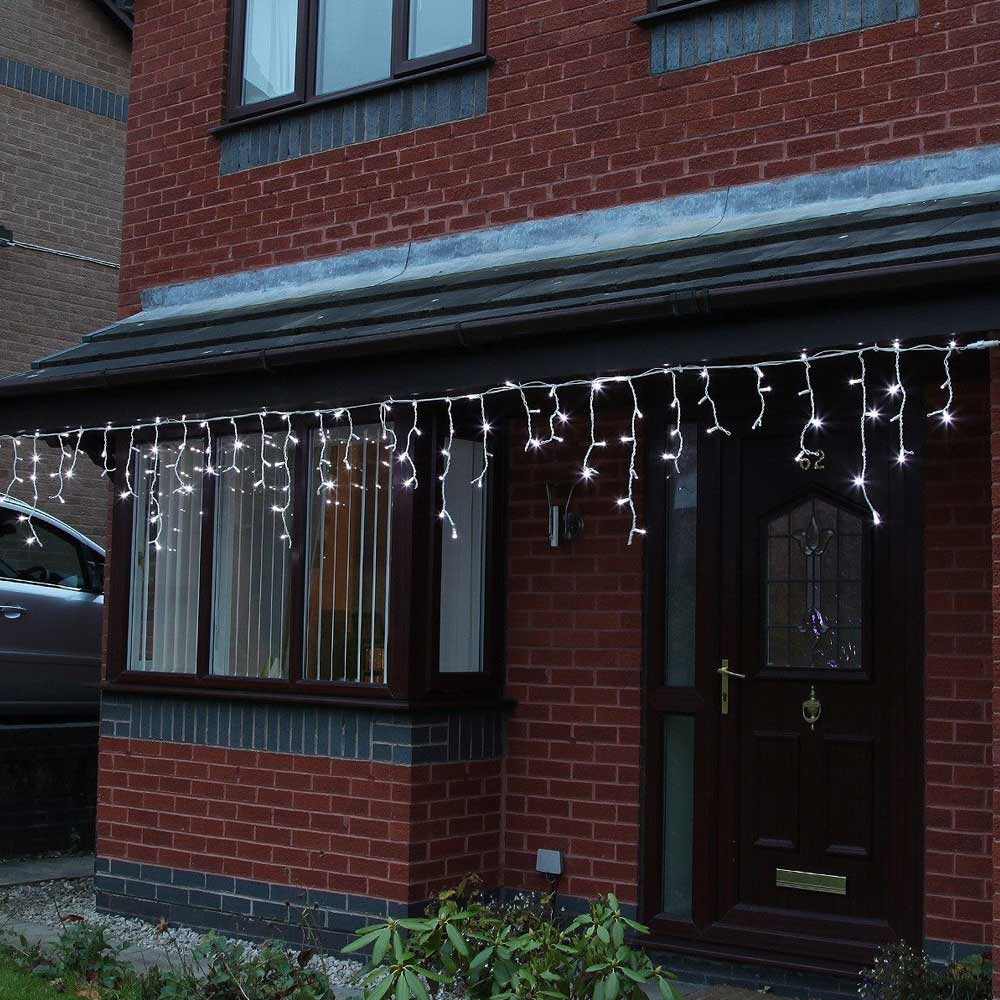 ConnectPro Icicle Lights in white