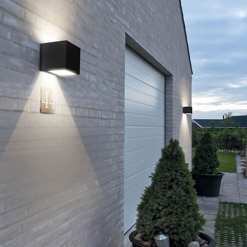 Dual Beam Solar Up & Down Wall Light – ALS Adaptive, Modern Design