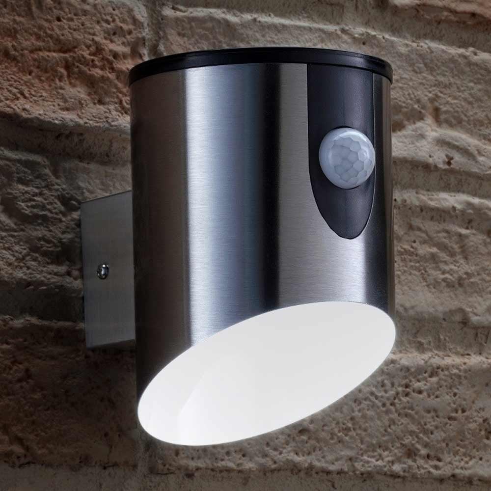 Outdoor Battery Wall Light with PIR Sensor – 2 Pack