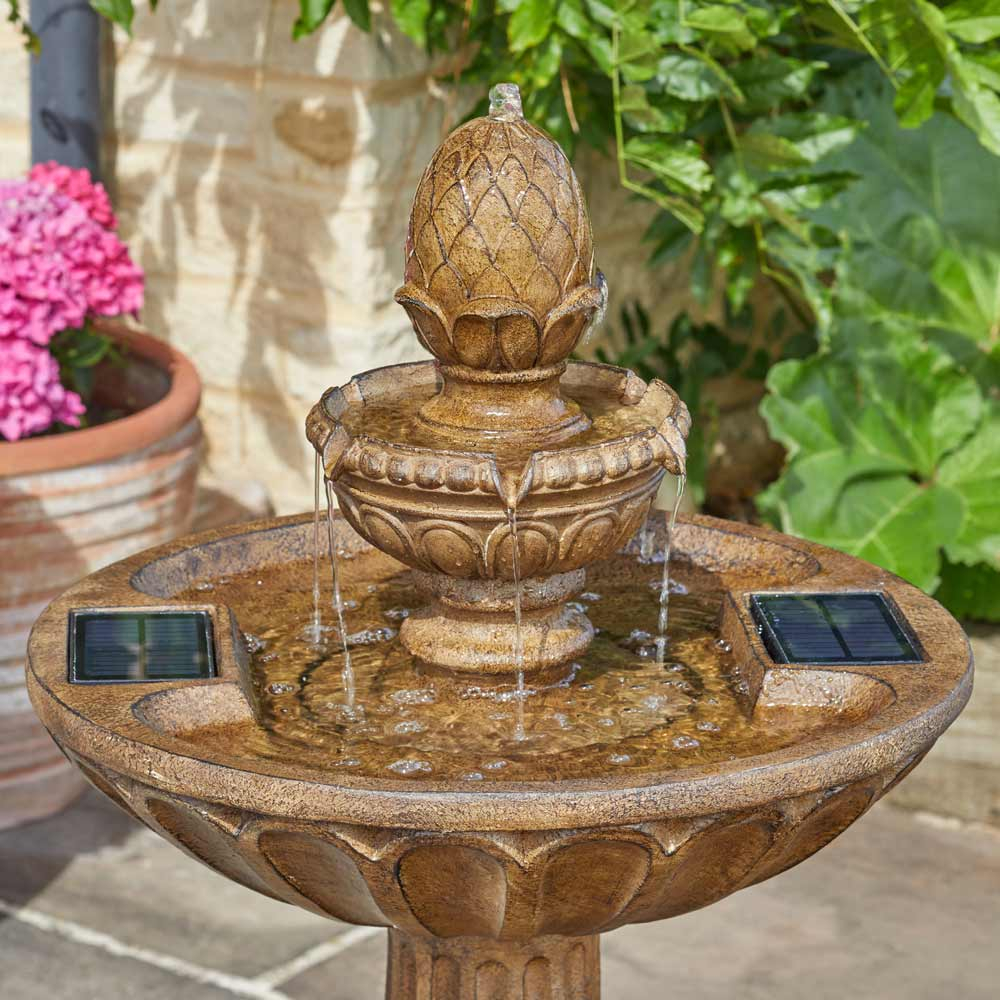 Queensbury 3 Tier Solar Garden Water Feature Fountain close up of flowing water