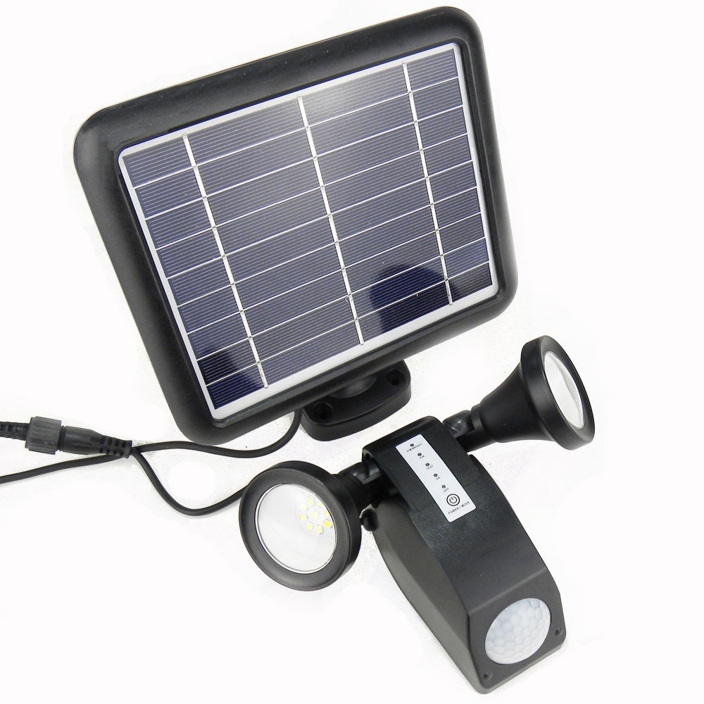 Solar Powered Security Light 400 Lumens showing solar panel and head