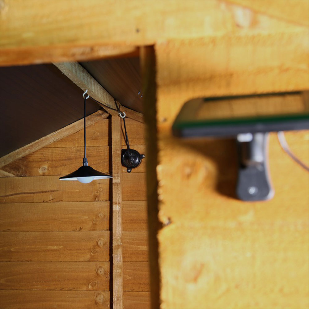 Solar Powered Shed Light with Pull Cord