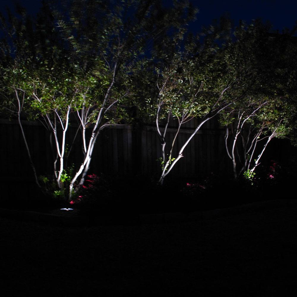 Custodian Solar Garden Spot Lights : example 