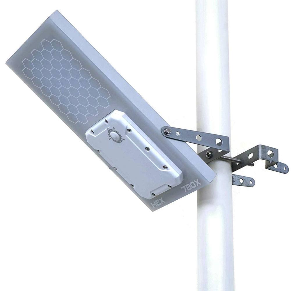 Solar Street Light 3 Level Power Settings on pole