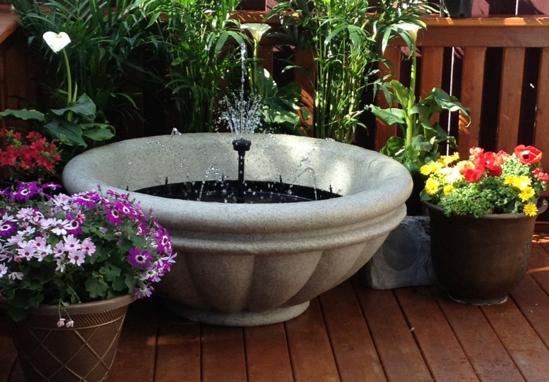 How To Build A Diy Solar Water Feature, Diy Solar Powered Garden Fountain