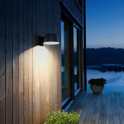 Compact 1000 Lumen Solar Wall Lamp – ALS, PIR, 4 Modes